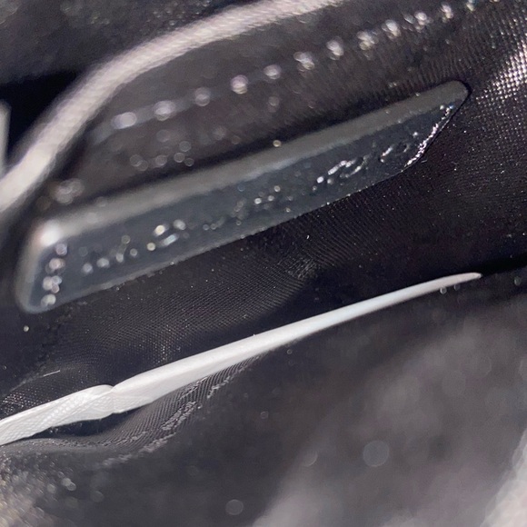 Michael Kors NWT Slim Patent Leather Wallet - Picture 13 of 16